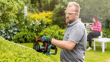 Bosch - Universal HedgeCut 50cm Blade - Corded