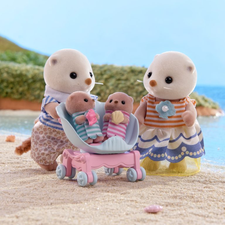 Sylvanian Families – Sea Otter Family – (5803)