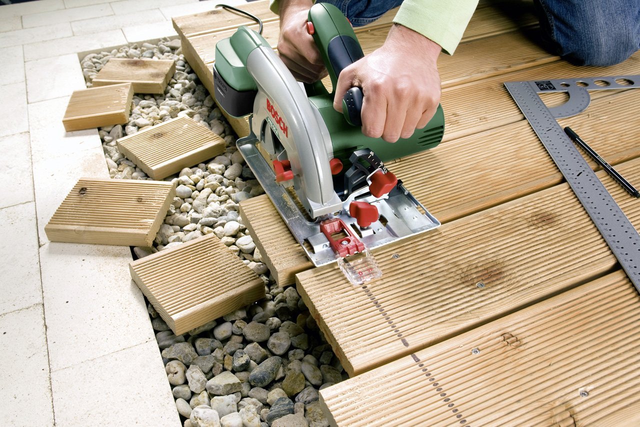 Bosch - PKS 55 A Circular Saw 1200W 230v