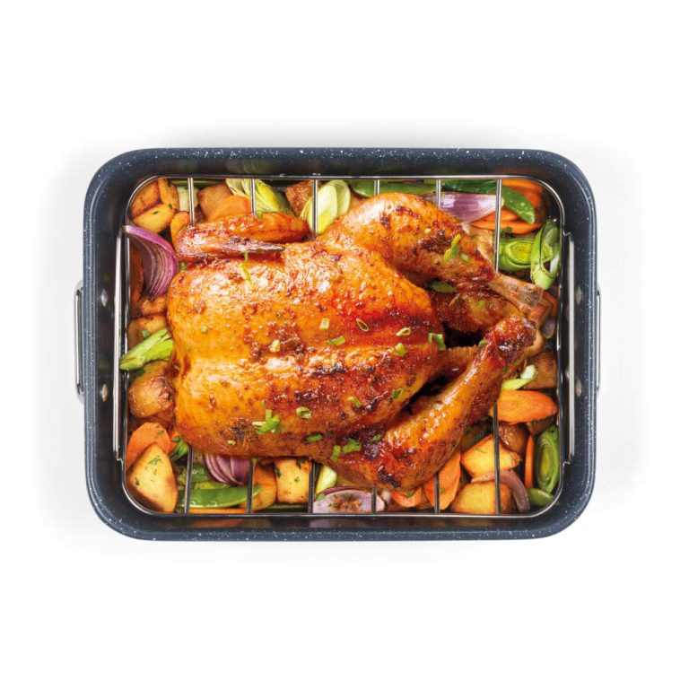 Russell Hobbs RH04097 Nightfall Stone Roaster And Rack