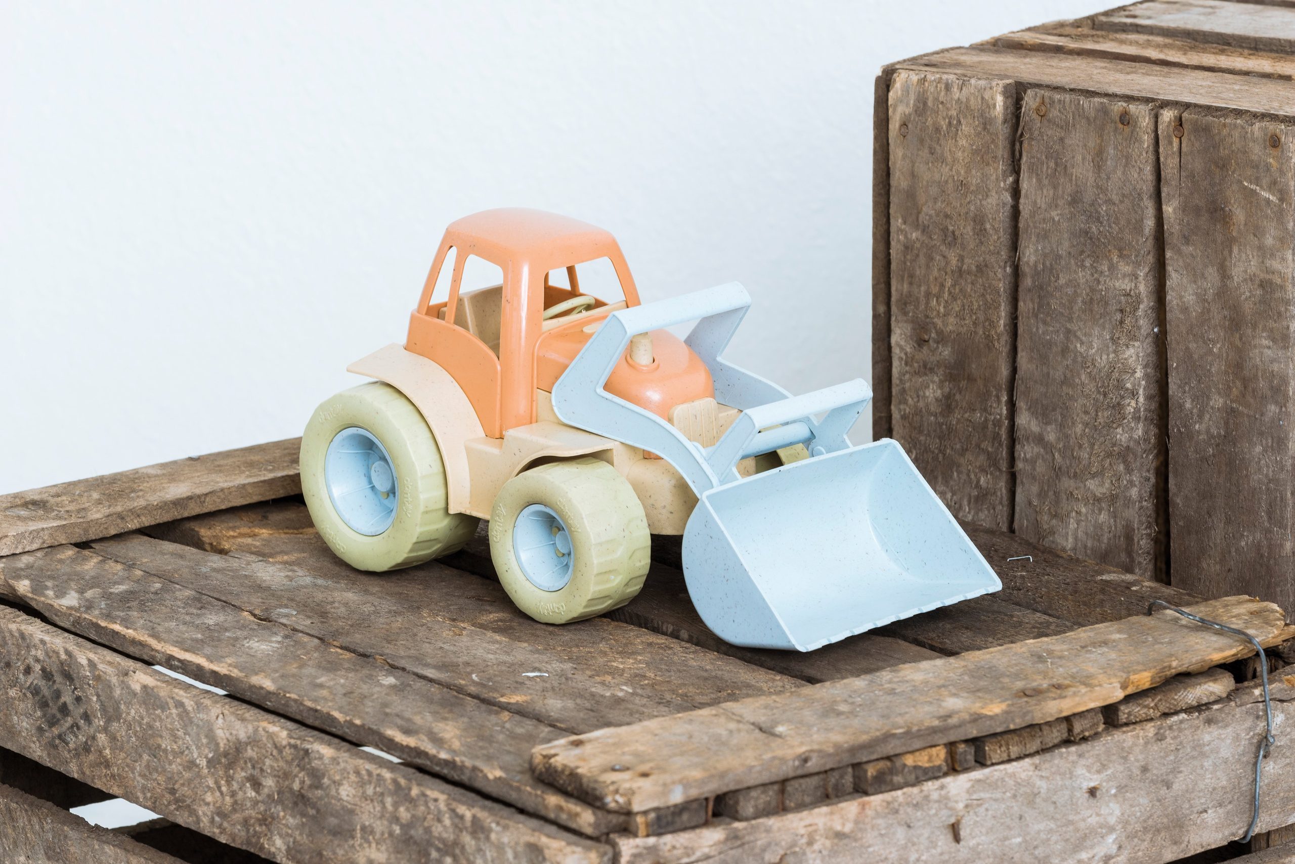 Dantoy - BIOPlast - Tractor (5630)