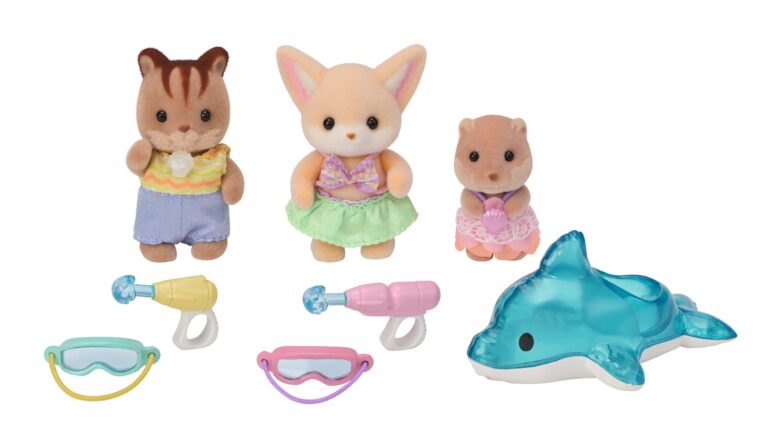Sylvanian Families – Kindergarten Friends – Wading Pool Trio (5749)