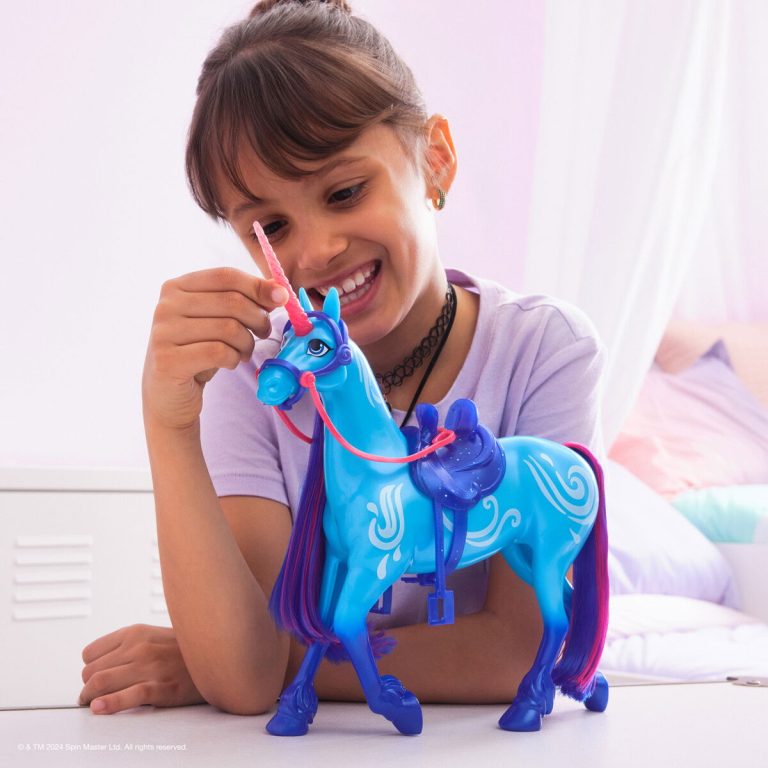Unicorn Academy – Fashion Doll Unicorn 28 cm – River (6067376)