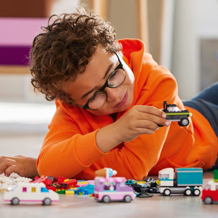 LEGO Classic – Creative Vehicles (11036)