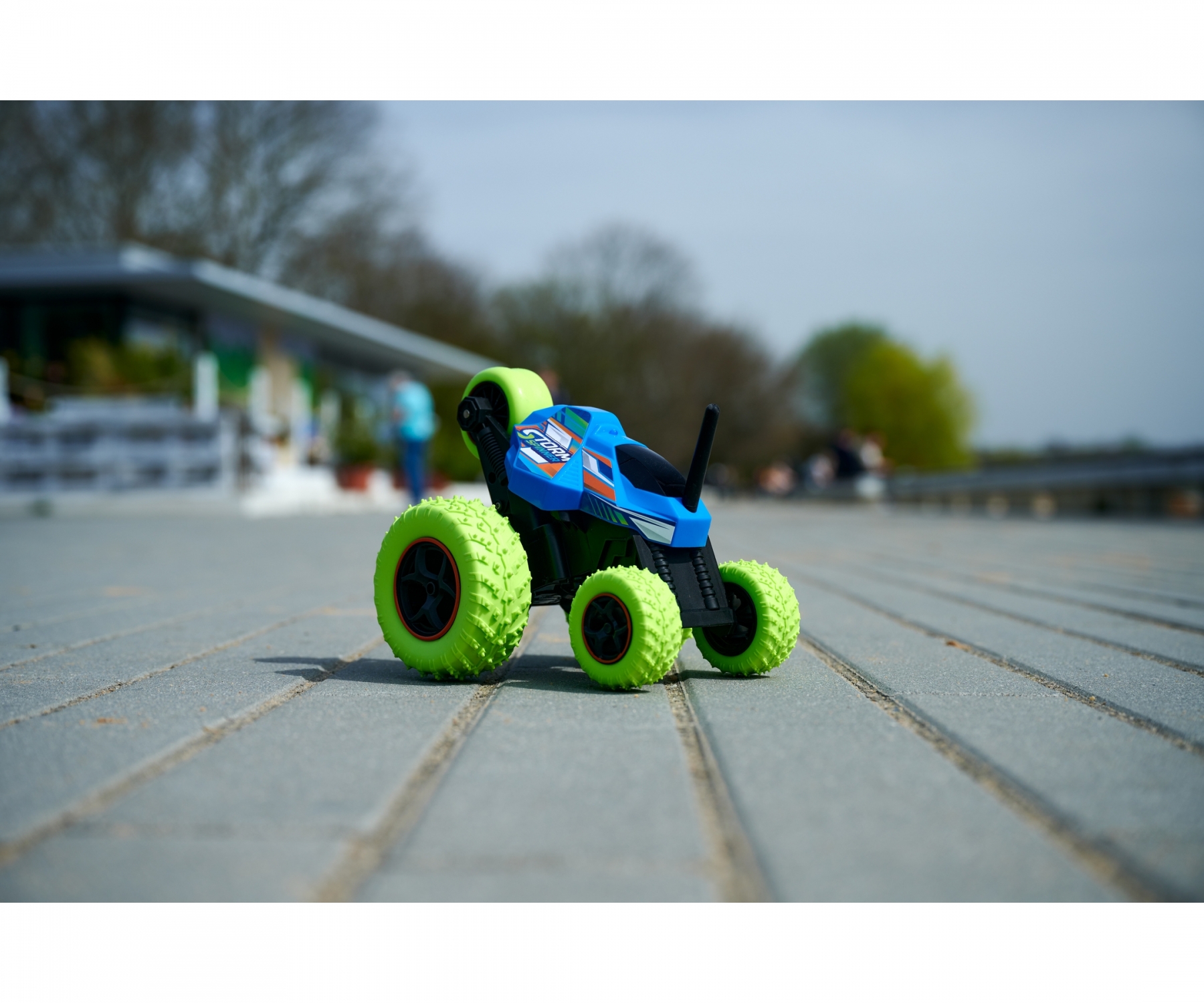 Dickie Toys - RC Storm Spinner (201104006)