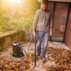 Bosch - Advanced Vac 20 Wet And Dry Vacuum Cleaner 230v
