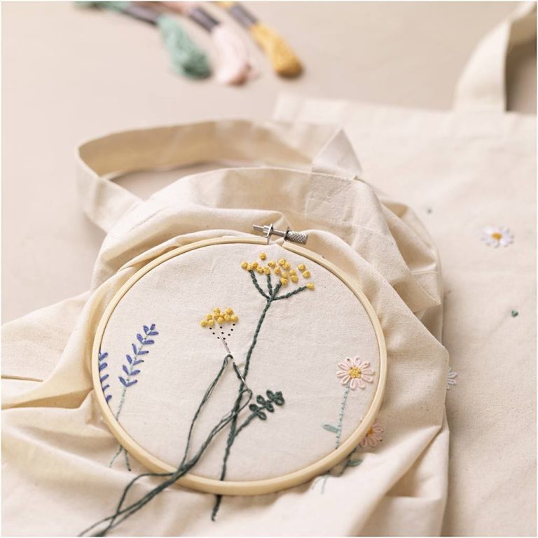 DIY Kit – Starter Craft Kit Embroidery (970851)