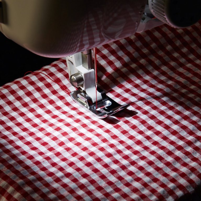 Brother – KE14S Mechanical Sewing Machine