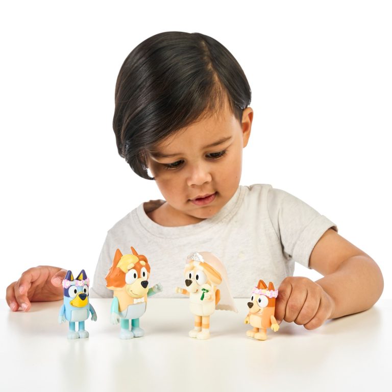 Bluey – Figure 4pk Special Set-Wedding (90268)