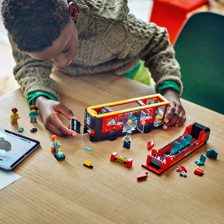 LEGO City – Red Double-Decker Sightseeing Bus (60407)