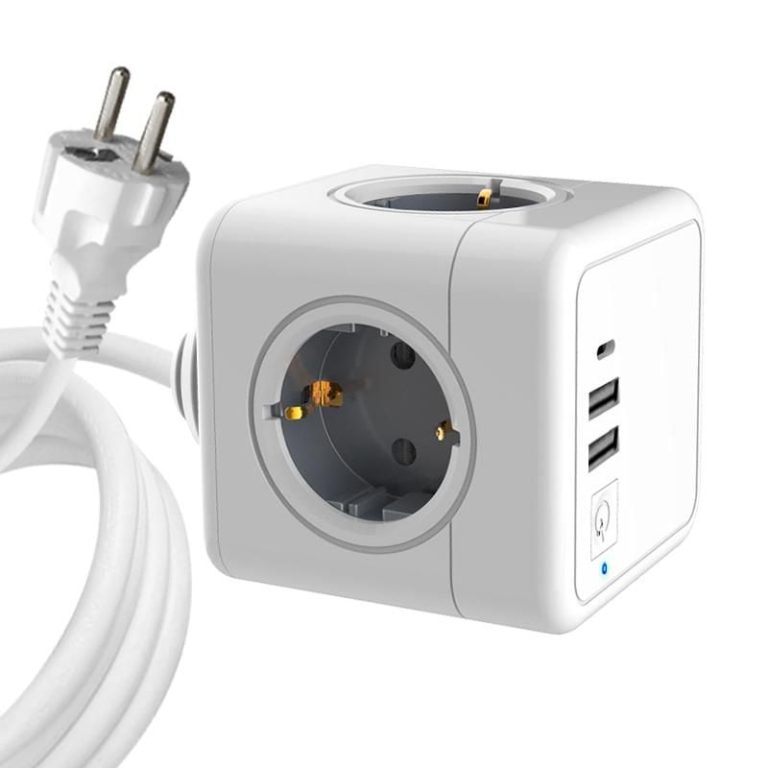 MicroConnect – 4 Way Schuko, 2 USB A Ports, 1 USB-C Port, Power Cube – With 1,5m Cable