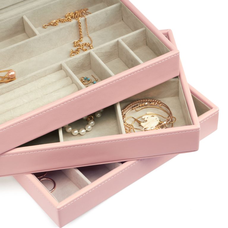 Gillian Jones – Multilayer Jewelry Box – Cream – Rosa