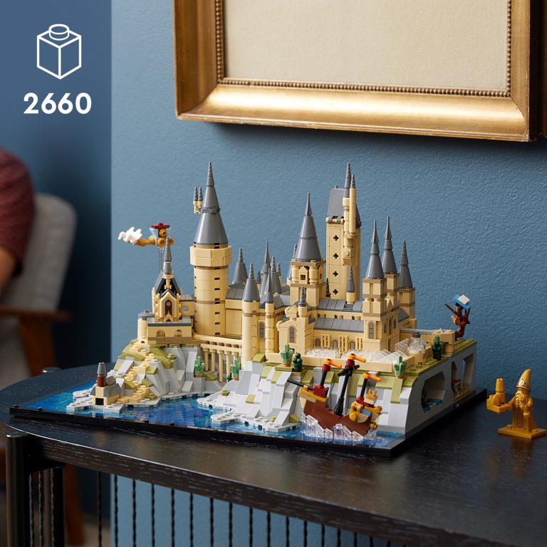 LEGO Harry Potter – Castle and Grounds (76419)