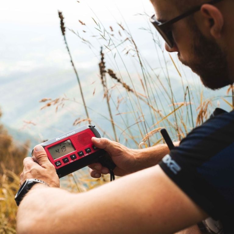 Midland – Emergency Radio & Powerbank ER250BT with Bluetooth