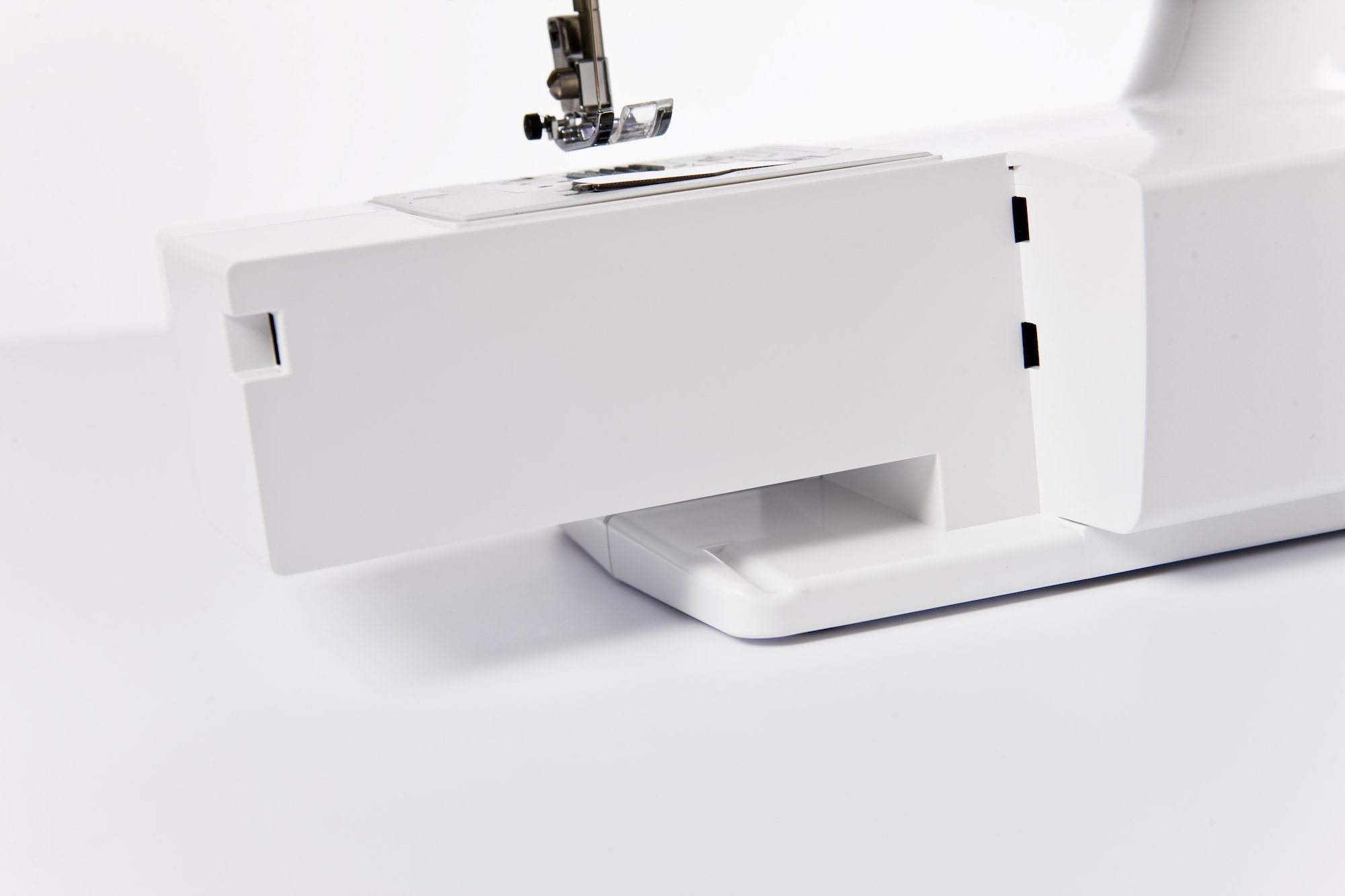 Brother - J17S Mechanical Sewing Machine
