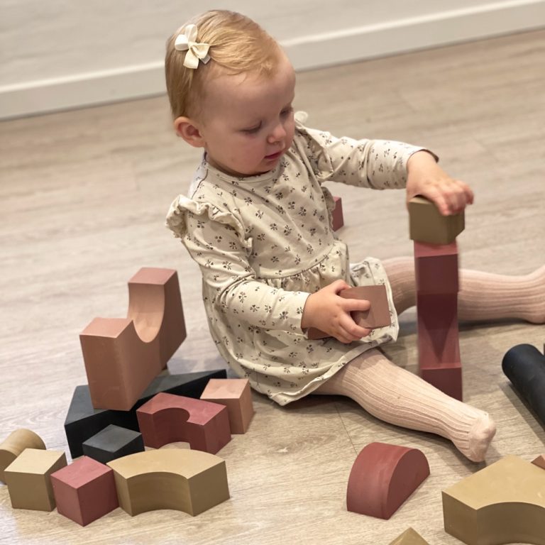 BabyTrold – foam building blocks – Dusty Rose (18-49DR)