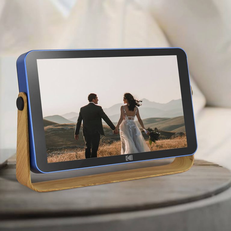 Kodak –  Digital Wi-Fi Photo Frame 10″