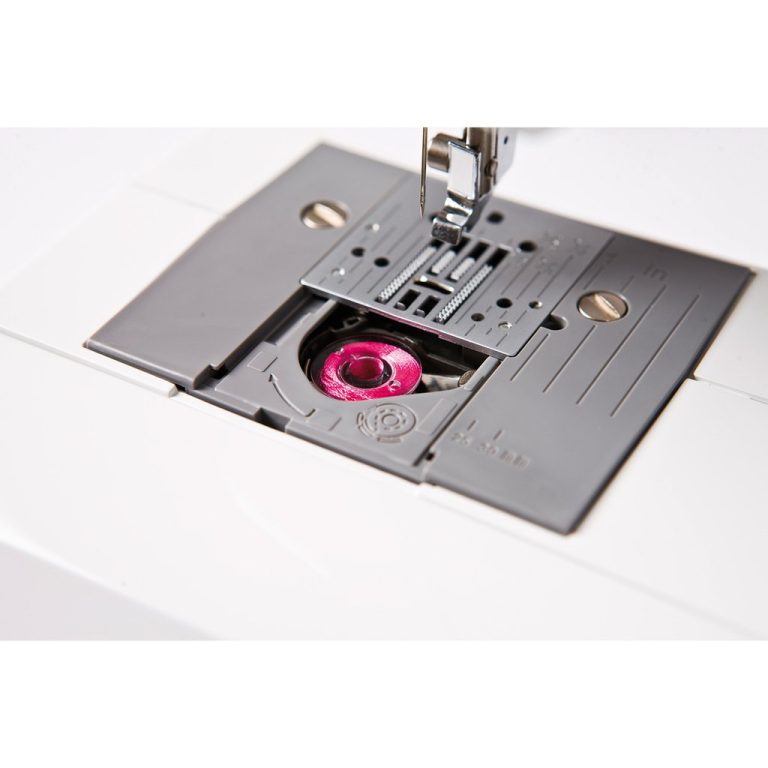 Brother – J14S Mechanical Sewing Machine