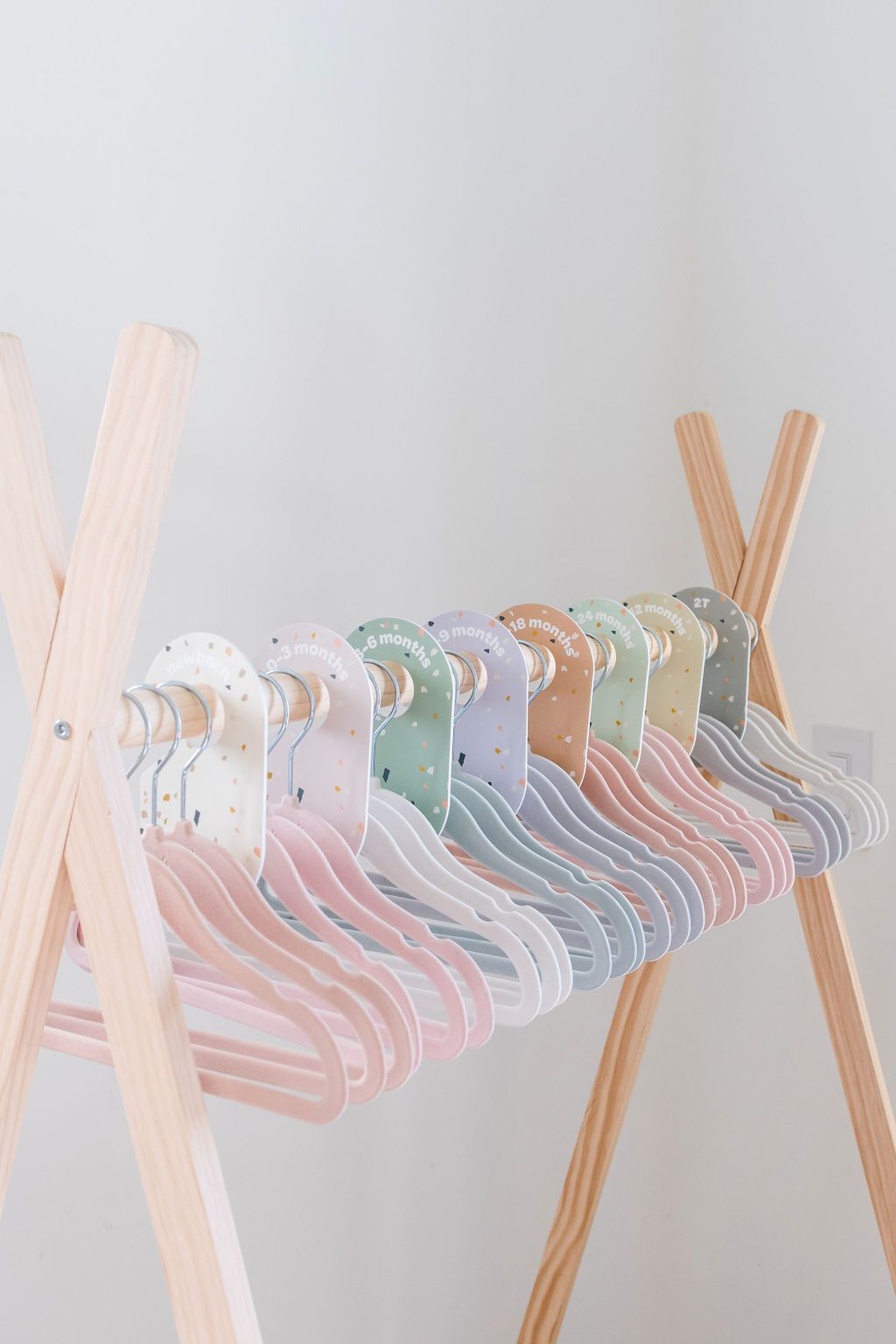 3 Sprouts - Velvet Hanger (set of 15) - Seafoam