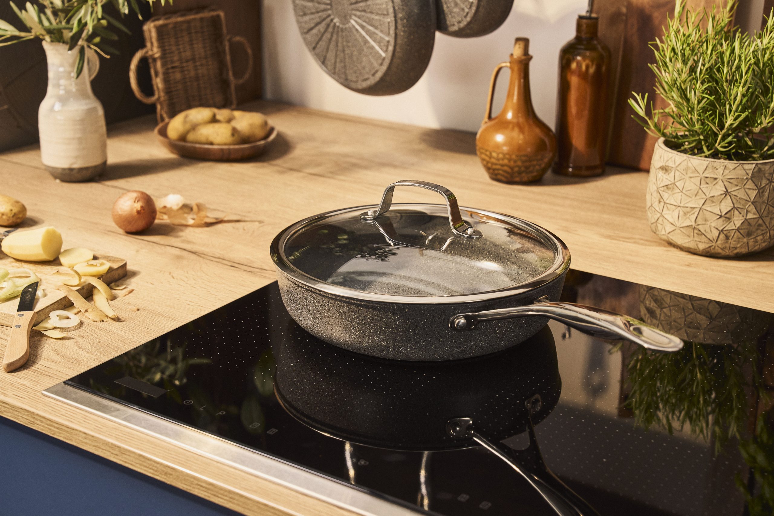 Ballarini - Salina Ceramic Saute Pan with Lid - 28 cm