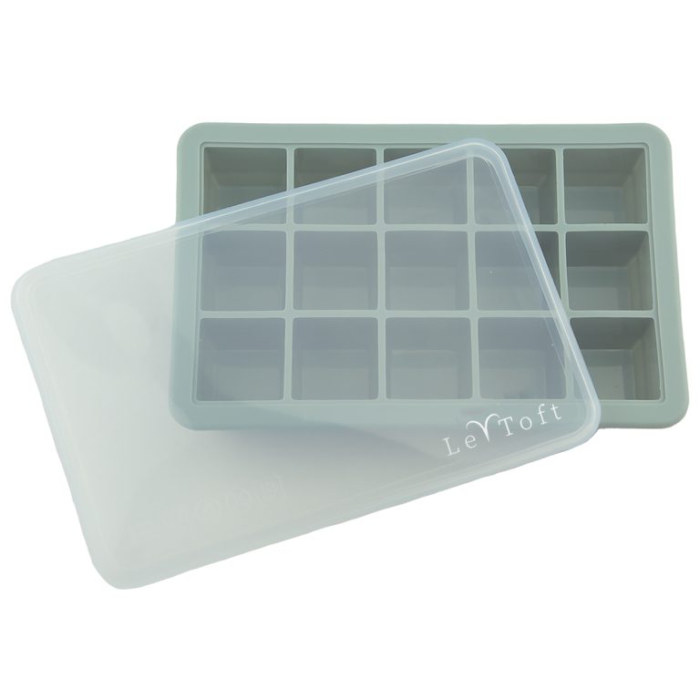 Le Toft – Baby Food Freezer Cubes – Smokey Green – 15 compartments, each holding up to 20 ml