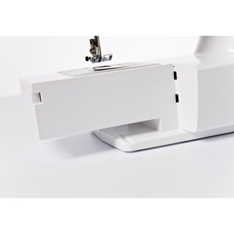 Brother – RH137 Mechanical Sewing Machine