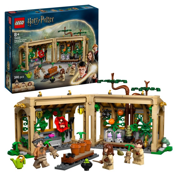 LEGO – Harry Potter TM – Hogwarts™ Castle: Herbology Class (76445)