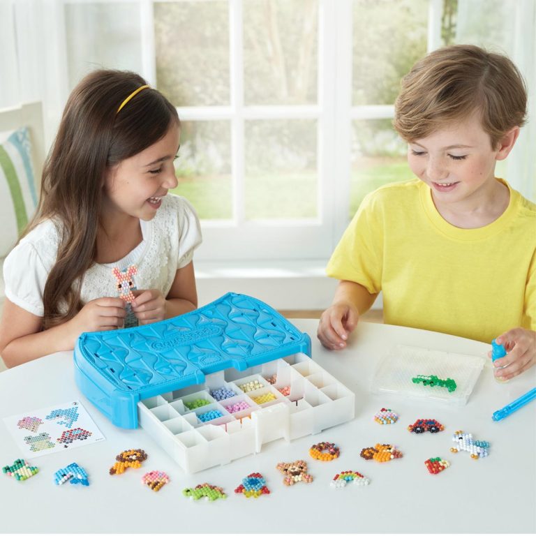 Aquabeads – Beginners Craft Studio – (35087)