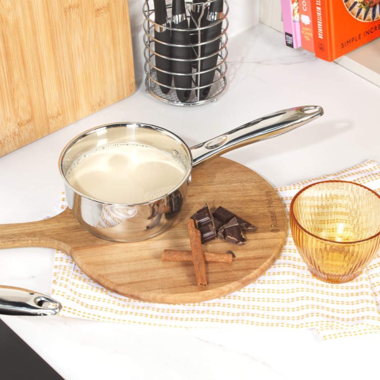 Russell Hobbs BW06571EU7  Classic Collection 3 Piece Pan Set