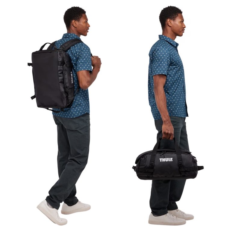 Thule 5211 Chasm 30L duffel bag black