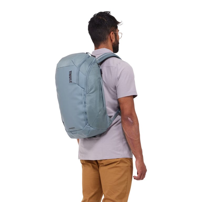 Thule 4984 Chasm Backpack 26L Pond