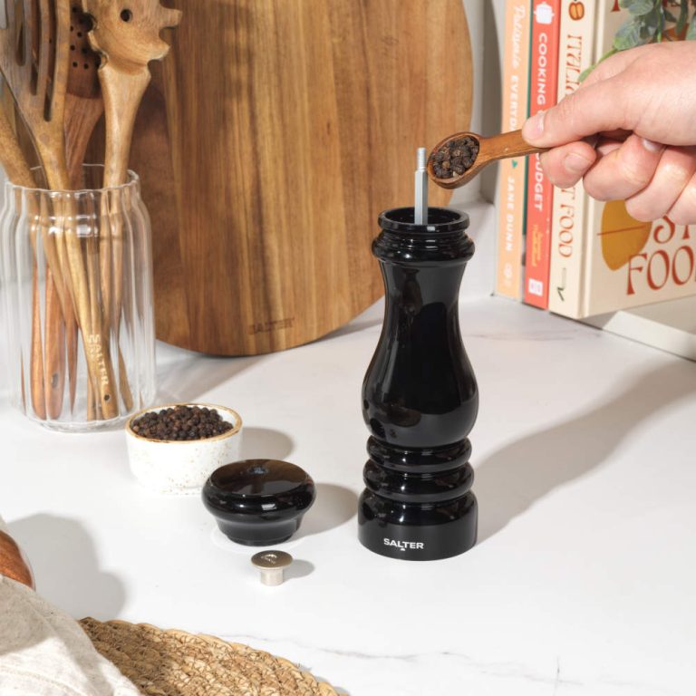 Salter BW13676EU7 Chester Salt & Pepper Mill Black