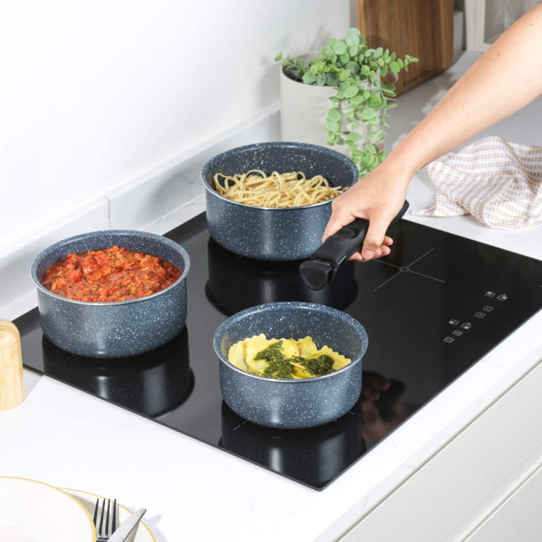 Russell Hobbs RH03294EU7 Nightfall 4-Piece Smart Clip Saucepan Set