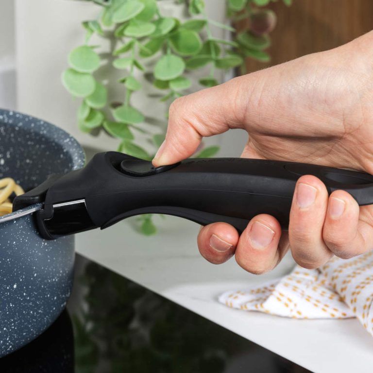Russell Hobbs RH03280EU7 Smart Clip Pan Handle