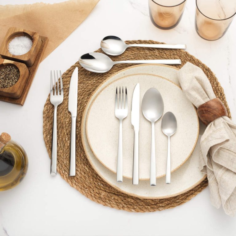 Salter BW124271EU7 44-Piece Winslow Cutlery Set